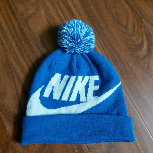 Nike cute boys hat - Picture 2 of 2